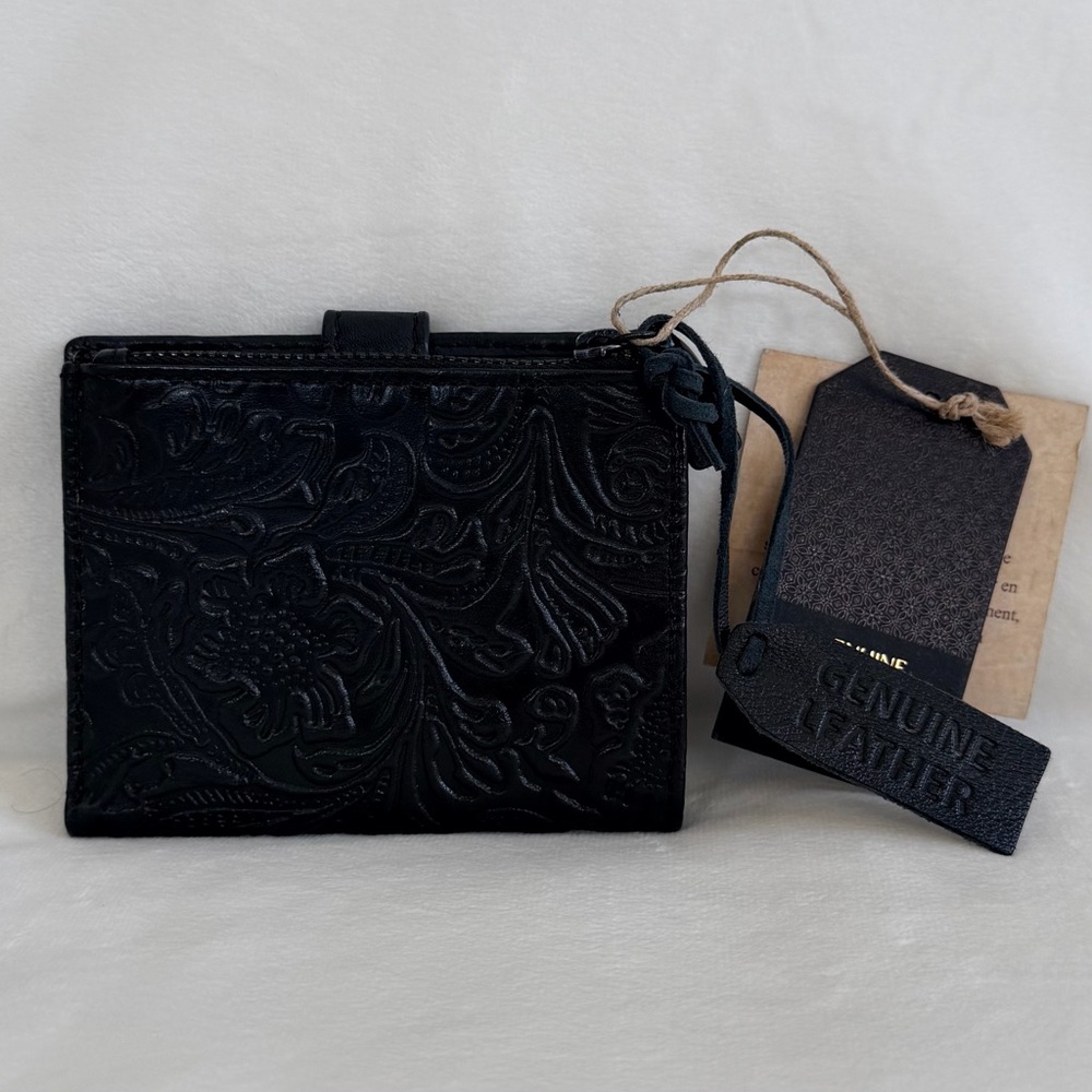 Genuine Leather Black Embossed Wallet - Unbranded - Picture 6 of 14